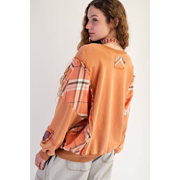 1003 EASEL Medium Heart Plaid Flannel Patch Mineral Washed Pullover Sweatshirt - Picture 3 of 5